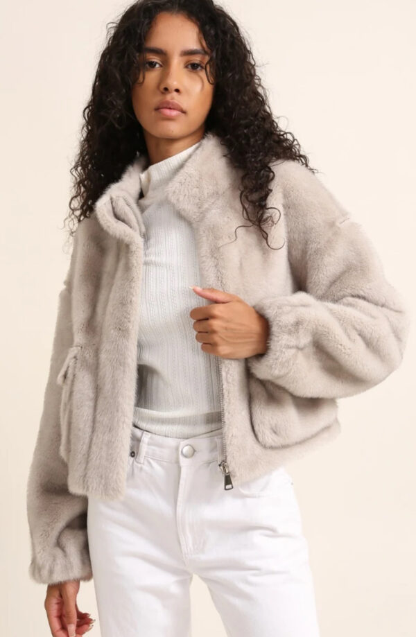 Faux fur jacket beige