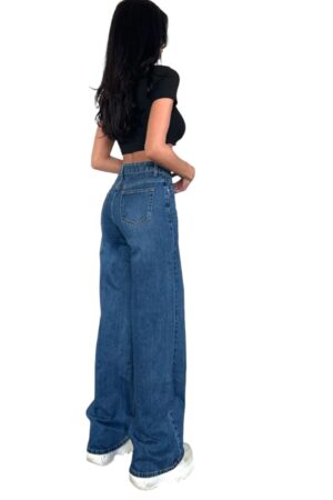 Donkerblauwe high waisted jeans met wijde pijpen en 5 zakken