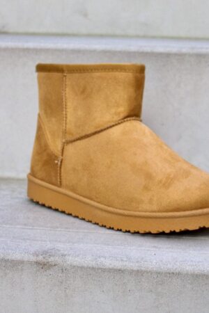 UGS Boots camel