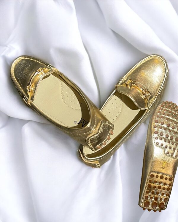 Moccasins gold